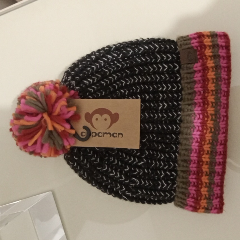 Kids pulldown hat